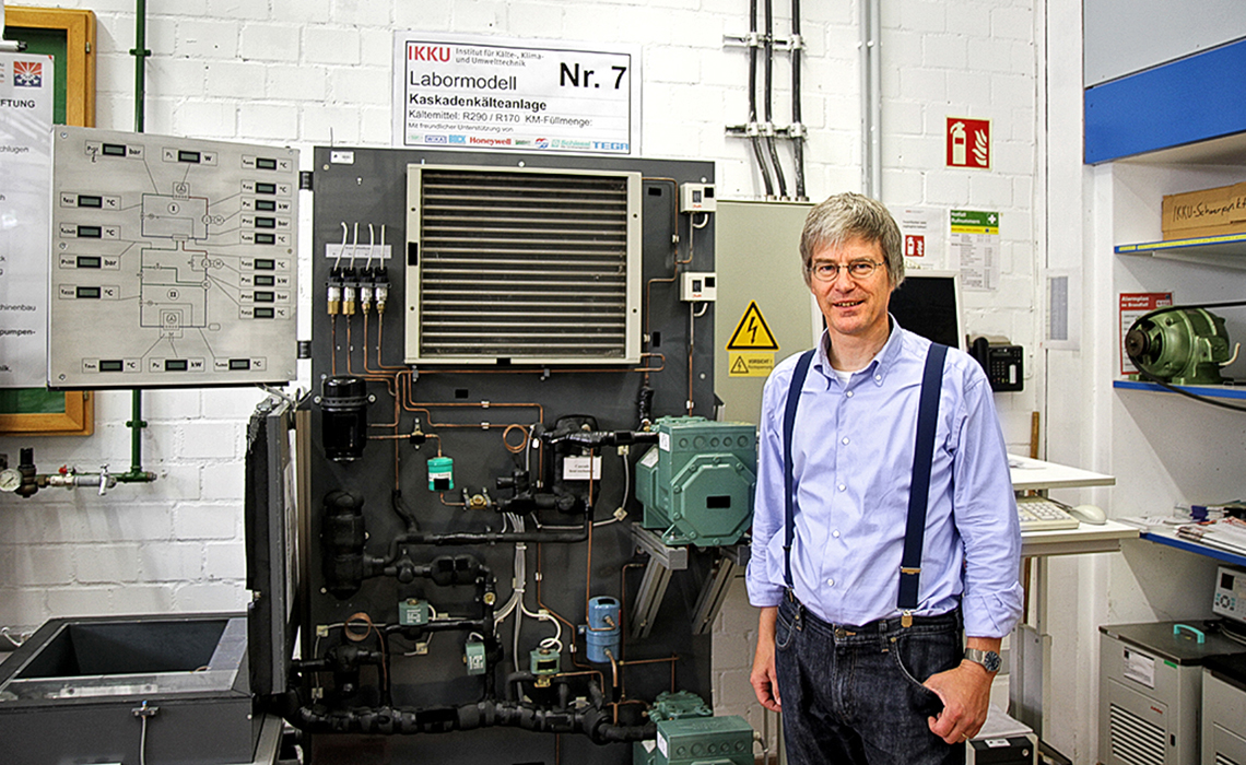 Dr Michael Kauffeld, professor at Karlsruhe University of Applied Sciences in his lab with refrigeration system